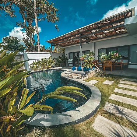 Tropik Resort Lombok Selong Belanak Exteriör bild