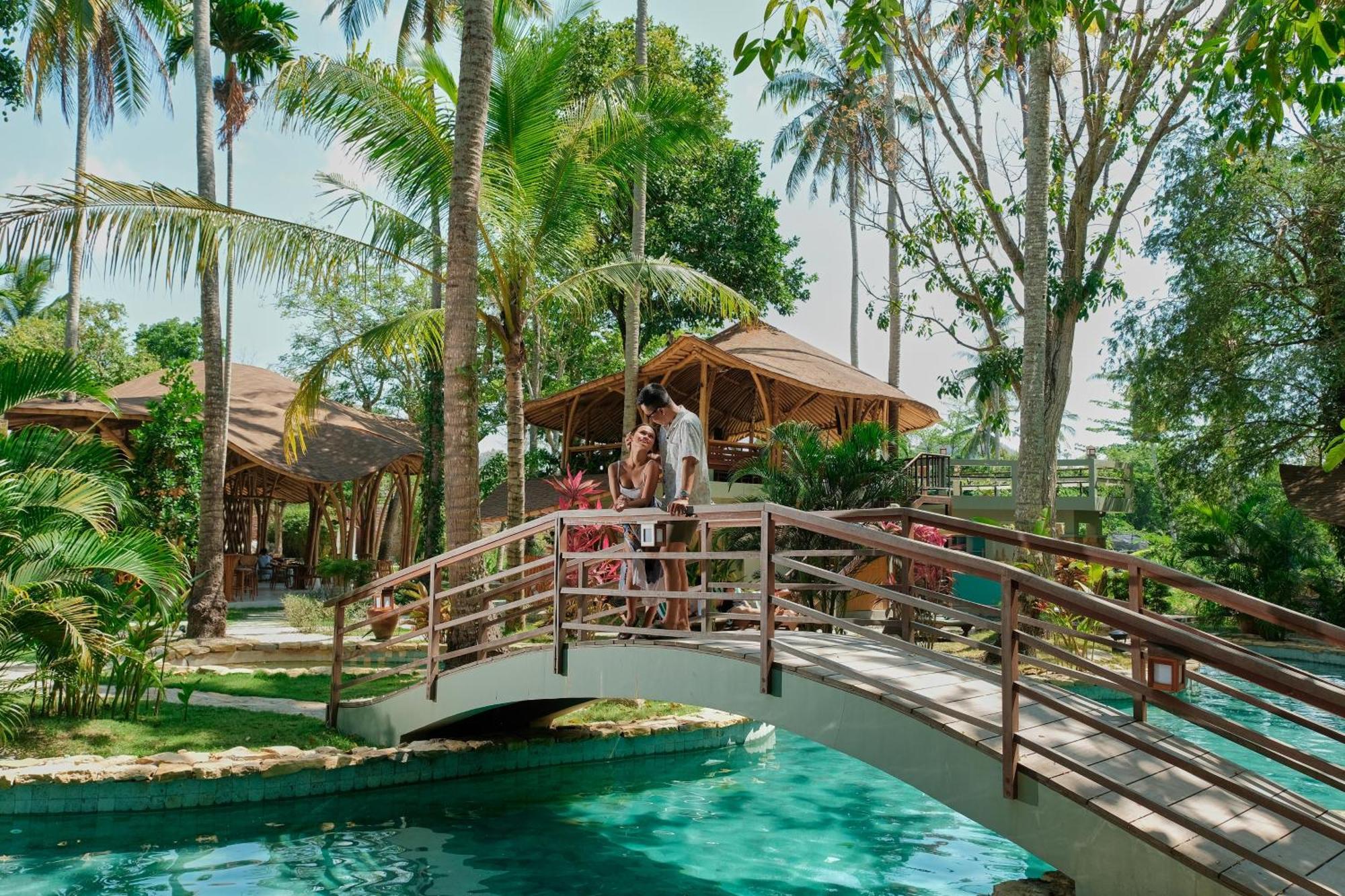 Tropik Resort Lombok Selong Belanak Exteriör bild