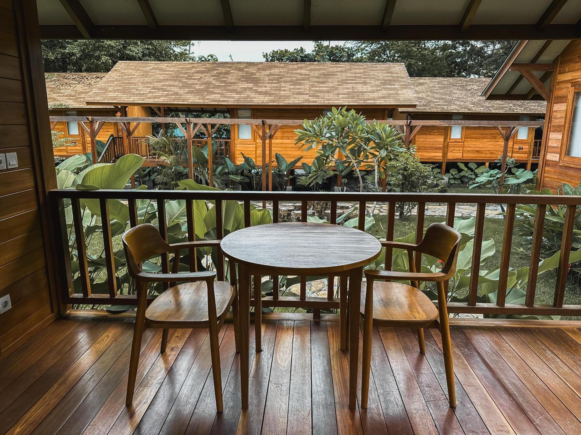 Tropik Resort Lombok Selong Belanak Exteriör bild