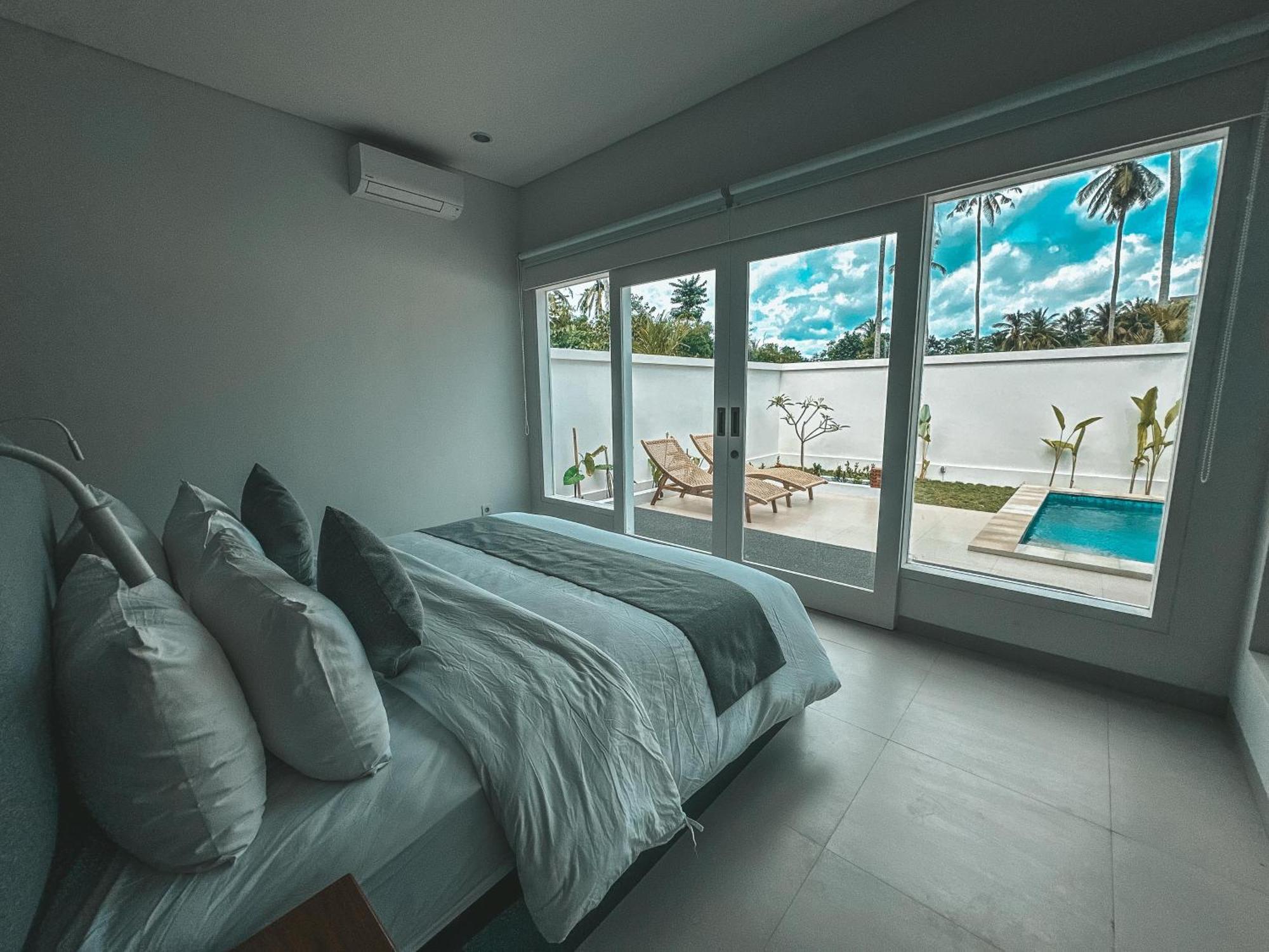 Tropik Resort Lombok Selong Belanak Rum bild